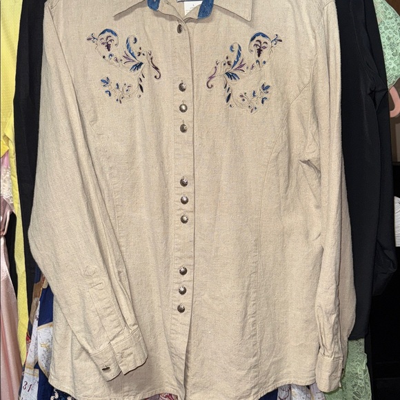 Vintage Wrangler Women's Tan  Embroidered long sleeve western shirt - Picture 2 of 6